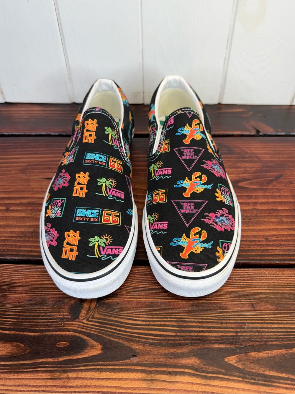 Vans Market Classic Slip-On Black Neon Sneakers Men’s 11